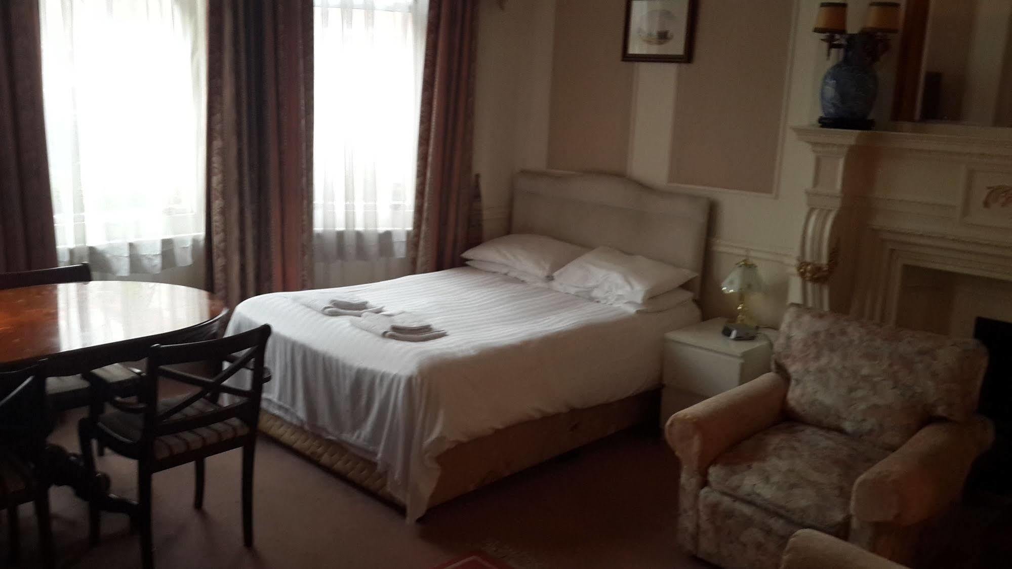 Kensingtoncourt Aparthotel Лондон Экстерьер фото